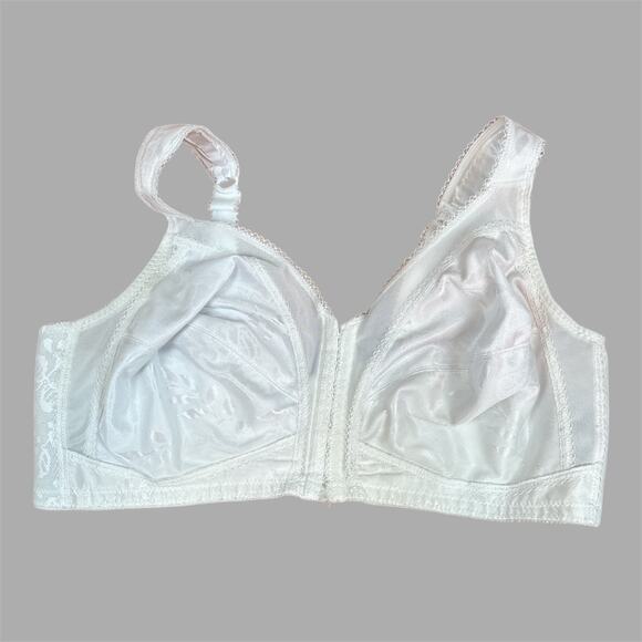 Playtex 4695 Full Coverage Bra 46C White Satin Wireless Unpadded Front Closing - Picture 1 of 9
